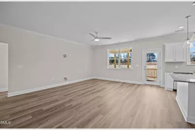 25 Diamond Creek Drive, Zebulon, NC 27597 - Photo 11