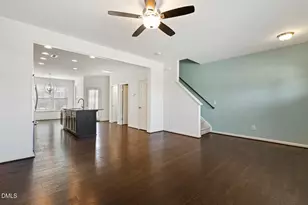 957 Ambergate Station, Apex, NC 27502 - Photo 7