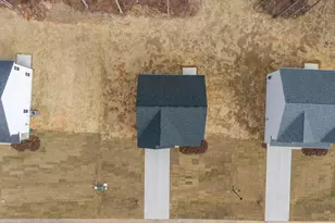 78 Regis Ln, Coats, NC 27521 - Photo 3