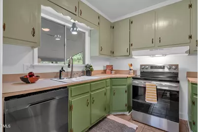 3708 Knollwood Drive, Durham, NC 27712 - Photo 7