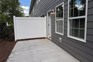 11 Joyner Park Dr, Rocky Mount, NC 27803 - Photo 11