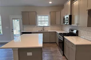 13 Joyner Park Dr, Rocky Mount, NC 27803 - Photo 5