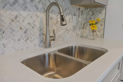 1423 Hudson Avenue, Durham, NC 27705 - Photo 5