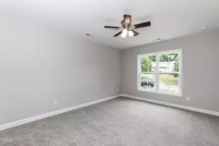 737 Grover Ln, Burlington, NC 27217 - Photo 19
