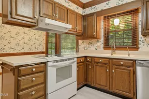 106 Greenwood Cir, Cary, NC 27511 - Photo 15