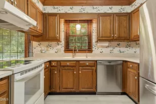 106 Greenwood Cir, Cary, NC 27511 - Photo 13