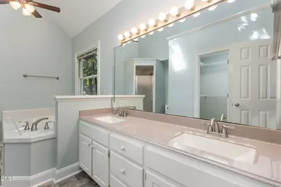 2100 Beachwood Drive, Sanford, NC 27330 - Photo 31