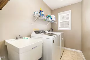 227 Loxley Ln, Sanford, NC 27330 - Photo 13