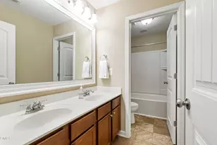 4800 Arbor Lodge Dr, Raleigh, NC 27616 - Photo 29