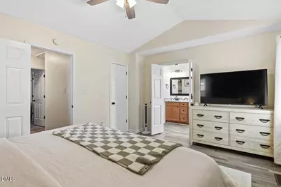2209 Dobbin Place, Raleigh, NC 27604 - Photo 23