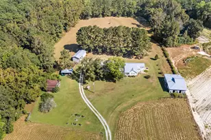 1208 Peach Orchard Rd, Four Oaks, NC 27524 - Photo 3