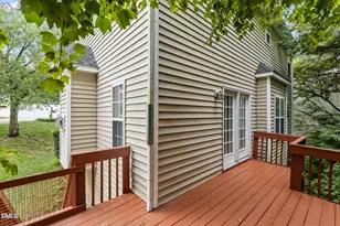 108 Tarlow Ct, Cary, NC 27513 - Photo 5