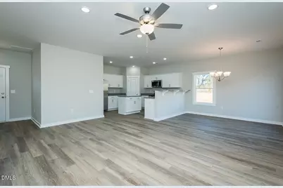 409 E Lee Avenue, Yadkinville, NC 27055 - Photo 21