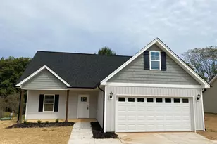 409 E Lee Ave, Yadkinville, NC 27055 - Photo 1