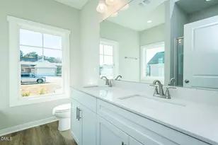 409 E Lee Ave, Yadkinville, NC 27055 - Photo 9