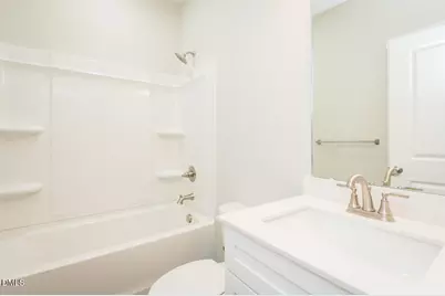 411 E Lee Avenue, Yadkinville, NC 27055 - Photo 11