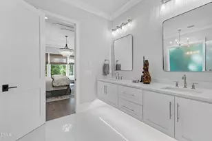 1304 Ivy Ln, Raleigh, NC 27609 - Photo 27