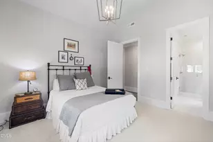 1304 Ivy Ln, Raleigh, NC 27609 - Photo 47