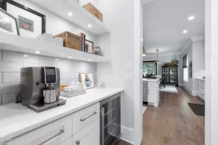 1304 Ivy Ln, Raleigh, NC 27609 - Photo 13