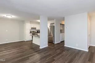 5036 Flint Ridge Pl, Raleigh, NC 27609 - Photo 7