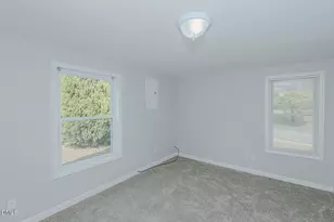 125 N Nash St, Hillsborough, NC 27278 - Photo 11