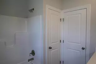 1201 Cosmic Dr, Durham, NC 27703 - Photo 35