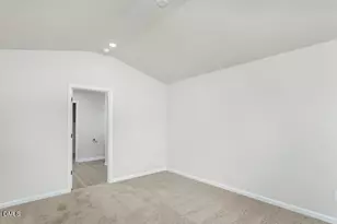 102 Neuse Hollow Ct, Clayton, NC 27527 - Photo 15