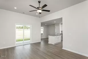 102 Neuse Hollow Ct, Clayton, NC 27527 - Photo 7