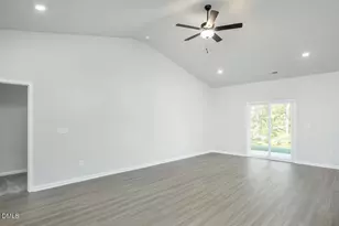 90 Neuse Hollow Ct, Clayton, NC 27527 - Photo 5