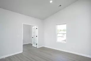 90 Neuse Hollow Ct, Clayton, NC 27527 - Photo 11