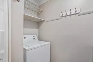 7715 Kingsberry Ct, Raleigh, NC 27615 - Photo 25