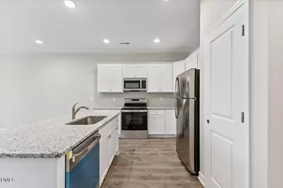 211-217 N Jackson Street, Dunn, NC 28334 - Photo 11