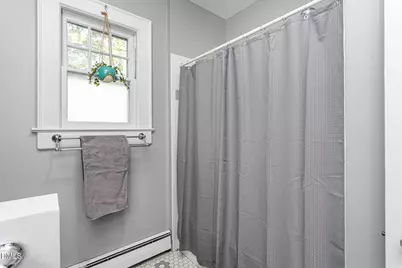 112 N Sixth Street, Mebane, NC 27302 - Photo 17