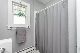 112 N 6th St, Mebane, NC 27302 - Photo 17