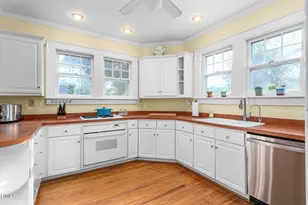 112 N 6th St, Mebane, NC 27302 - Photo 13