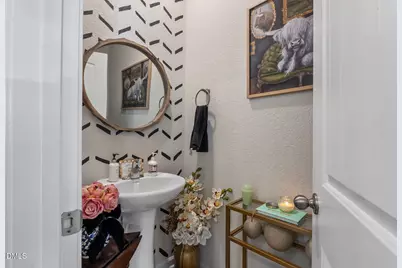 208 Chandler Court, Sanford, NC 27330 - Photo 21