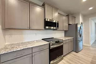 204 Spring Forest Dr, Goldsboro, NC 27534 - Photo 13