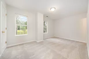 310 Peachtree Pl, Durham, NC 27701 - Photo 17