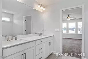 320 Longleaf Glen Ln, Zebulon, NC 27597 - Photo 9