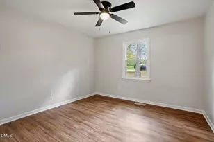 213 Pineland Ave, Clayton, NC 27520 - Photo 13