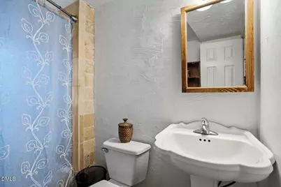 206 N State Street, Raleigh, NC 27601 - Photo 17