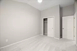 6733 Middleboro Dr, Raleigh, NC 27612 - Photo 15