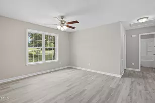 109 Bryant Dr, Smithfield, NC 27577 - Photo 9