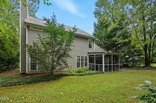 725 Valley Dr, Durham, NC 27704 - Photo 7