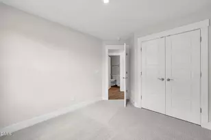 1013 Blackthorn Ln, Durham, NC 27703 - Photo 29