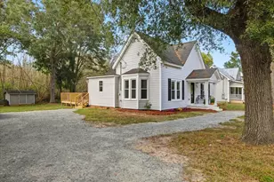 210 W Oak St, Zebulon, NC 27597 - Photo 43