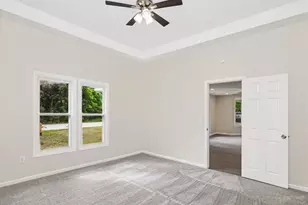 210 W Oak St, Zebulon, NC 27597 - Photo 23