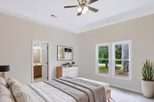 210 W Oak St, Zebulon, NC 27597 - Photo 21