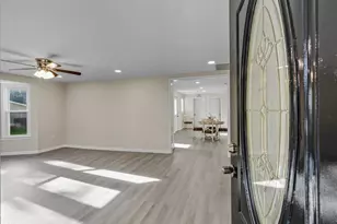 210 W Oak St, Zebulon, NC 27597 - Photo 1