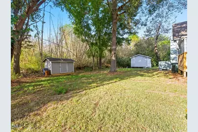 210 W Oak Street, Zebulon, NC 27597 - Photo 39